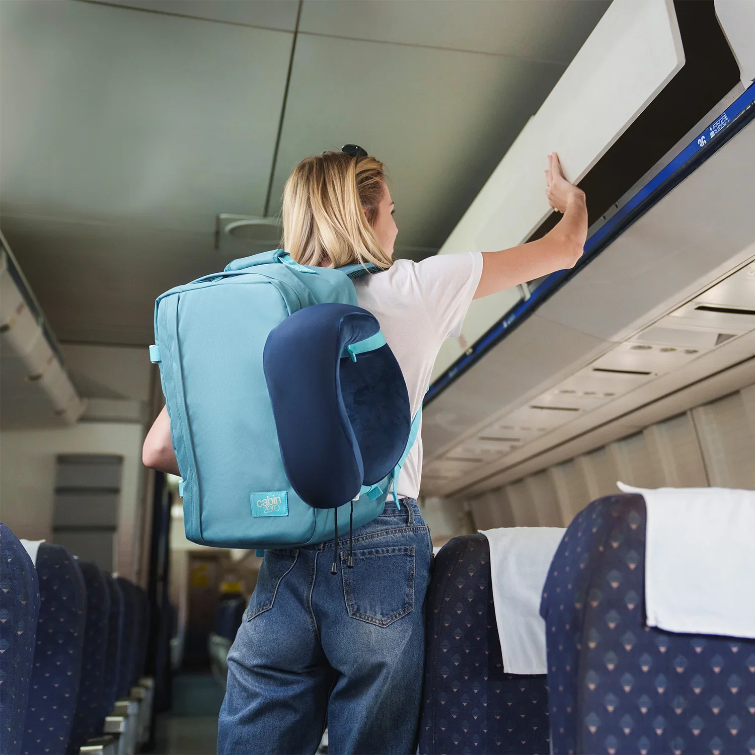 Classic Cabin Backpack 36L - Image 3