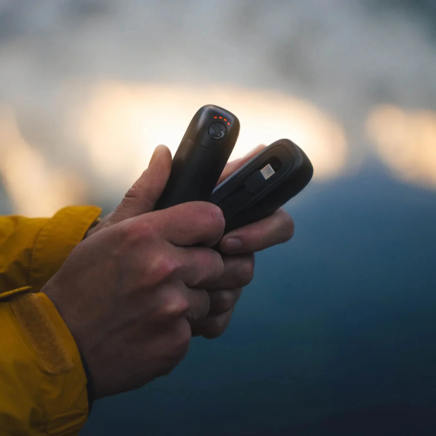 Rechargeable Palm Handwarmers - Image 11