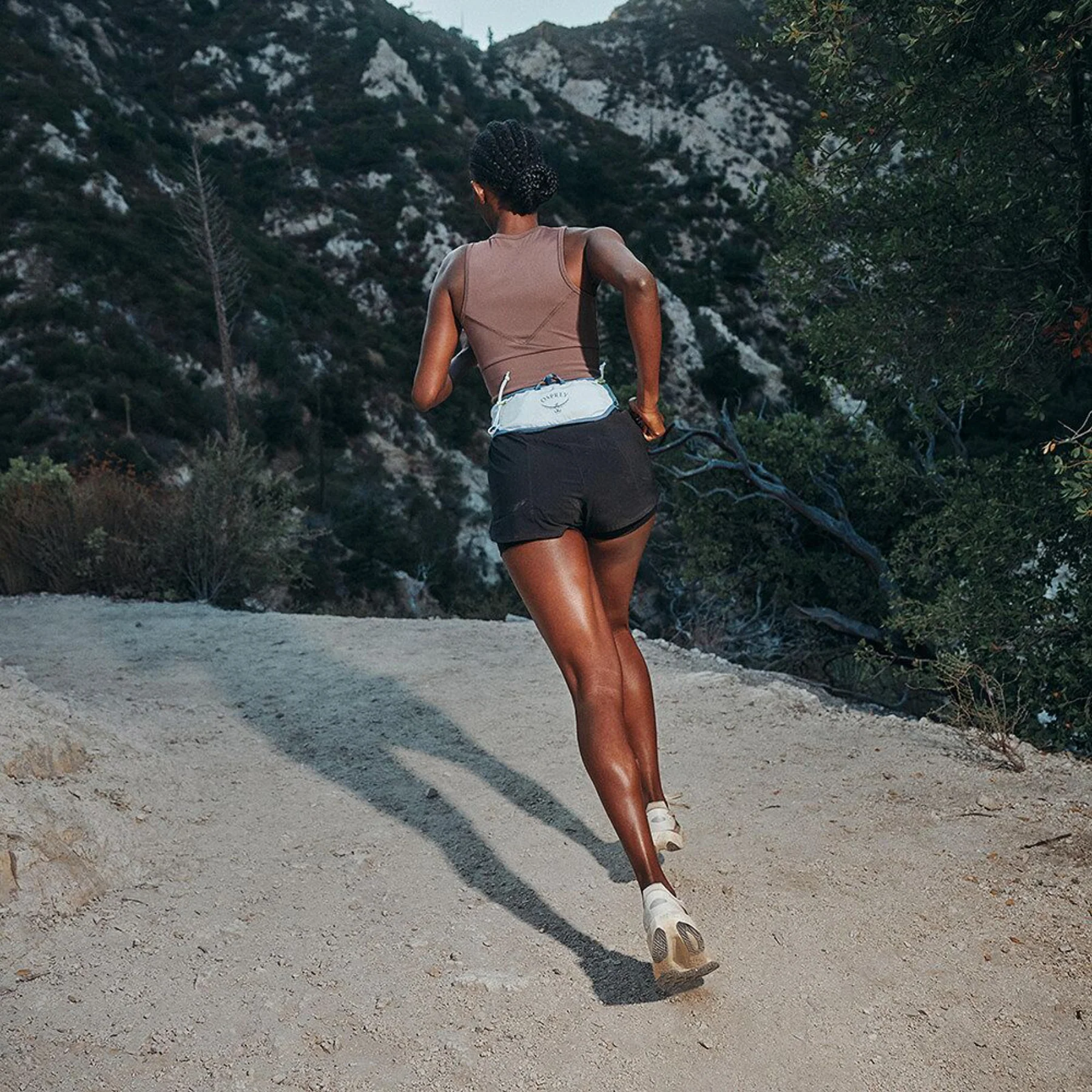 Dyna LT Lightweight Running Belt - Image 4