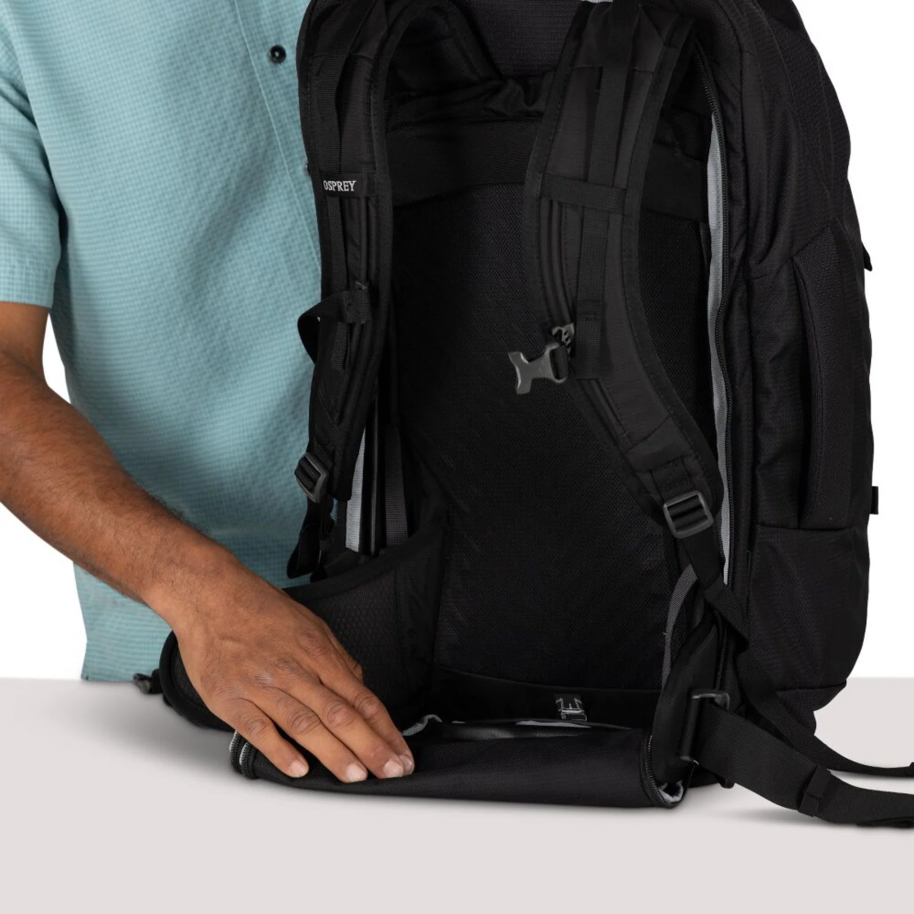 Farpoint 55 Travel Pack - Image 9