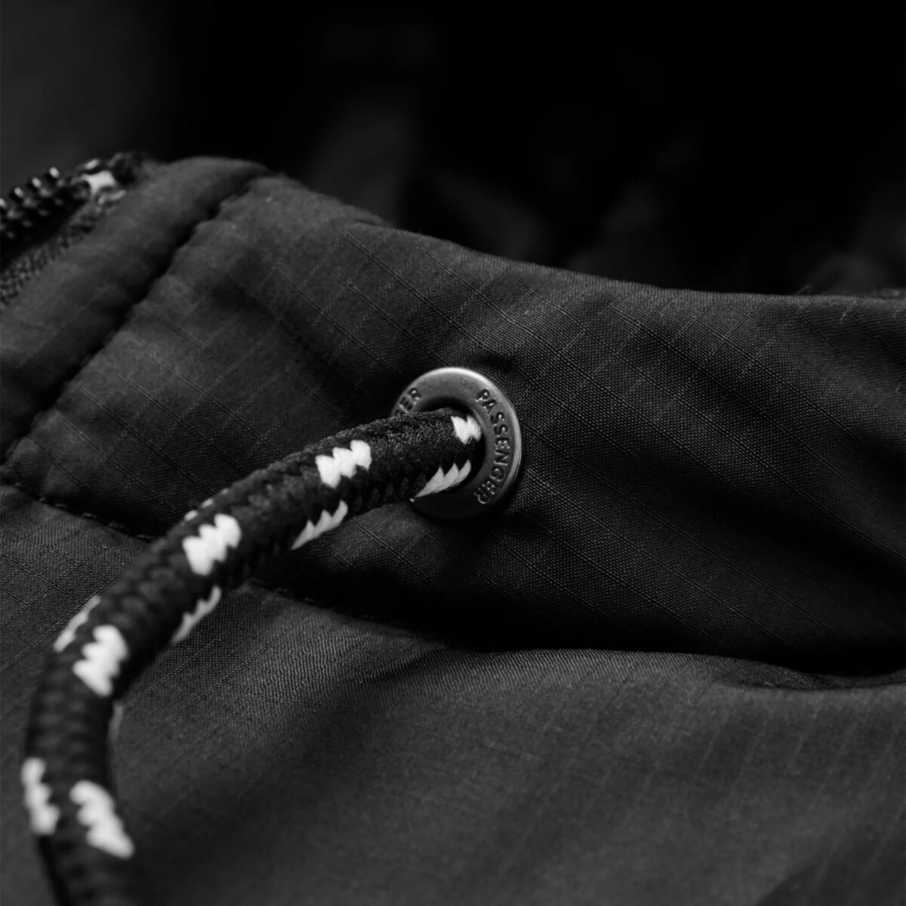 Men's Oceanic Recycled Insulated Half Zip Jacket - Image 10