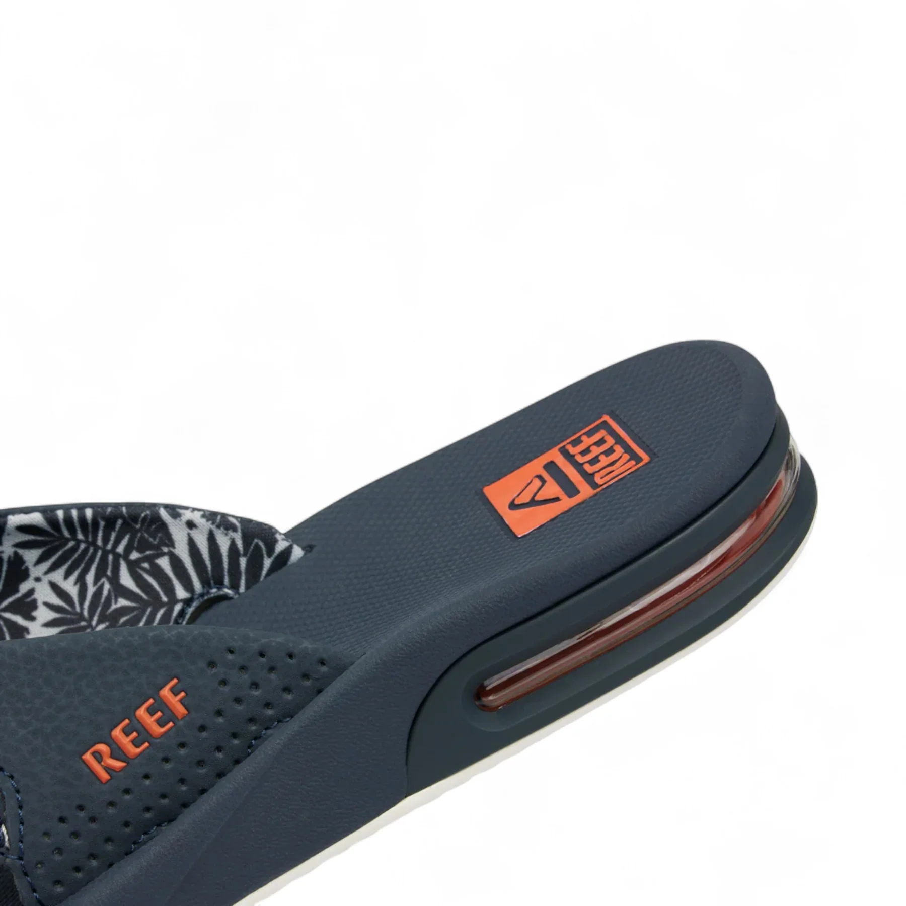 Men's Fanning Flip Flops - Image 14