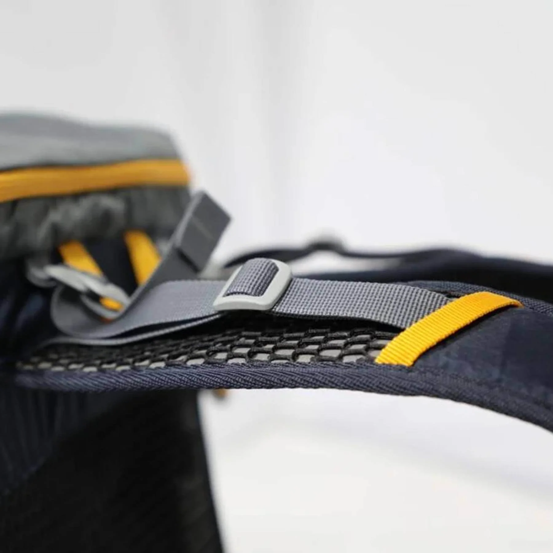 Apex Air 40 Backpack - Image 10