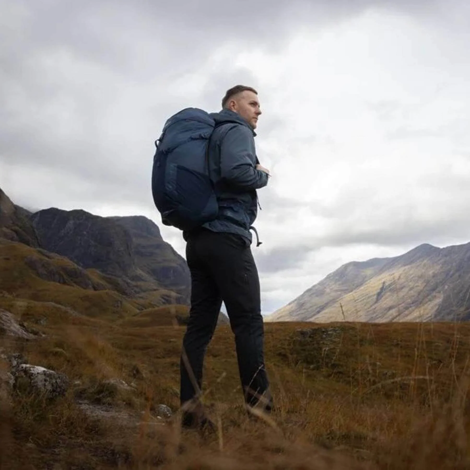 Mitra Air 30L Backpack - Image 5