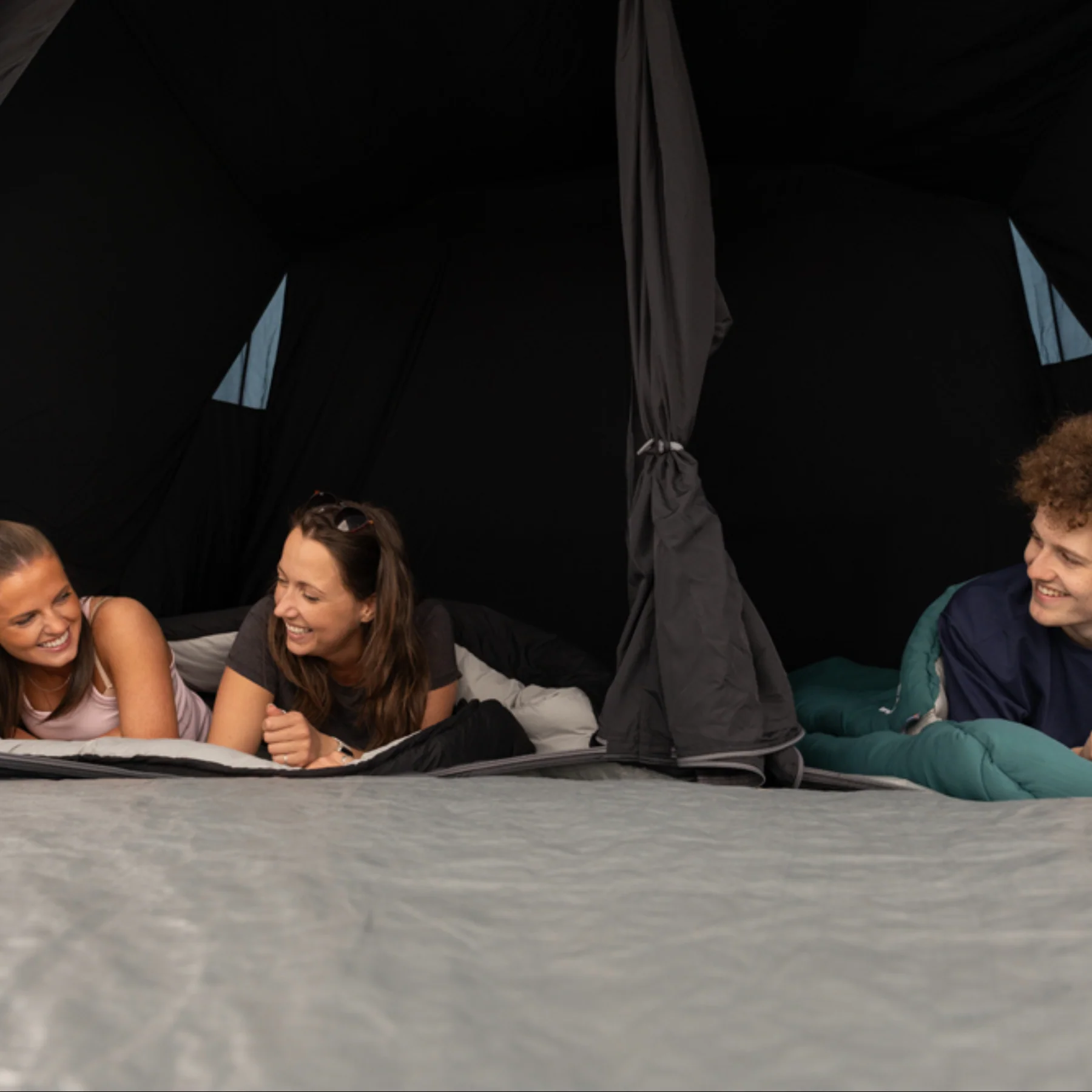 Sierra Air 500 5-Person Tent - Image 21