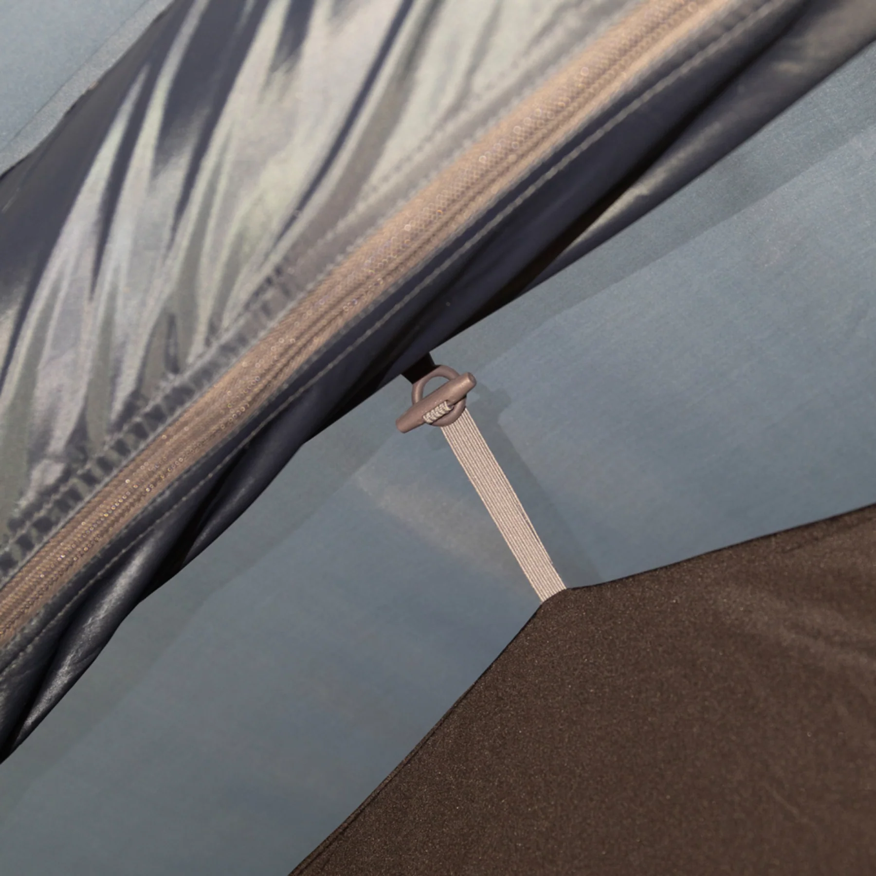Sierra Air 500 5-Person Tent - Image 24