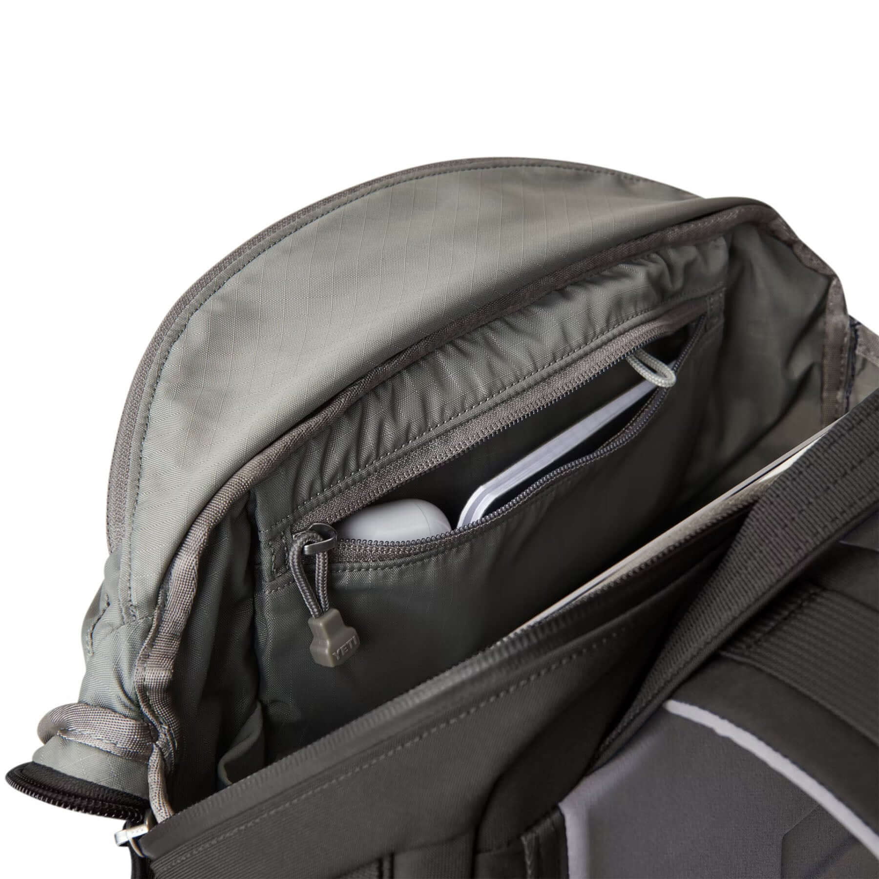 Crossroads Backpack 22L - Image 4