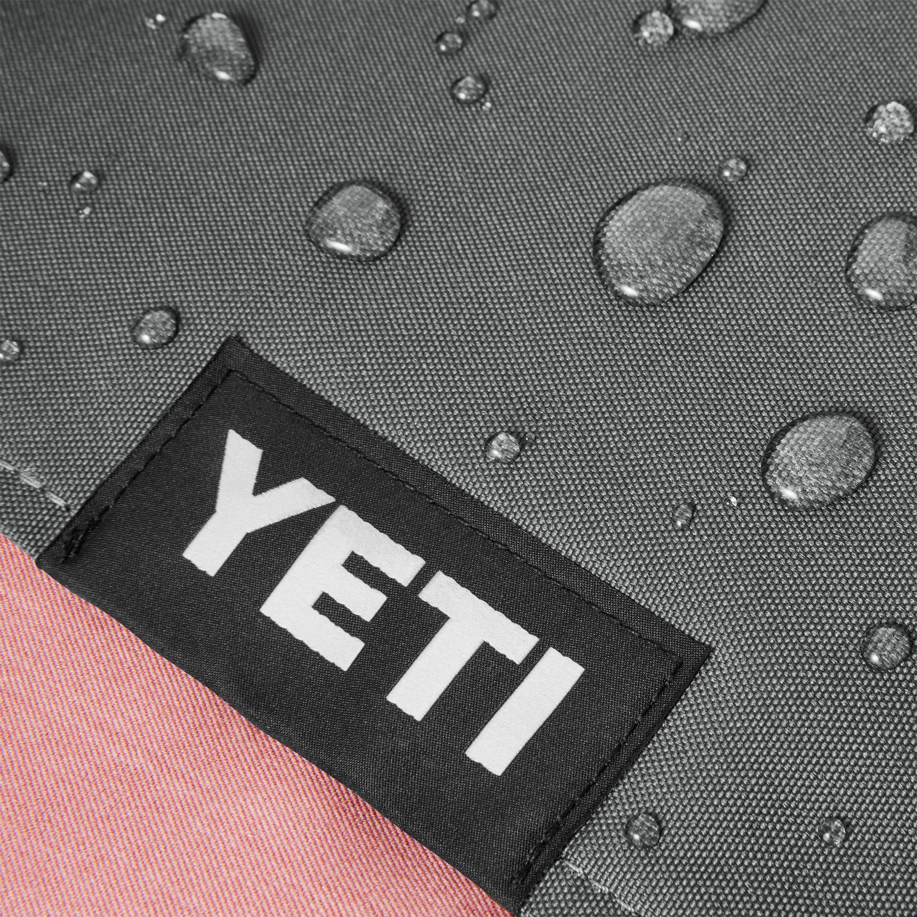 Lowlands Waterproof Outdoor Blanket - Image 17