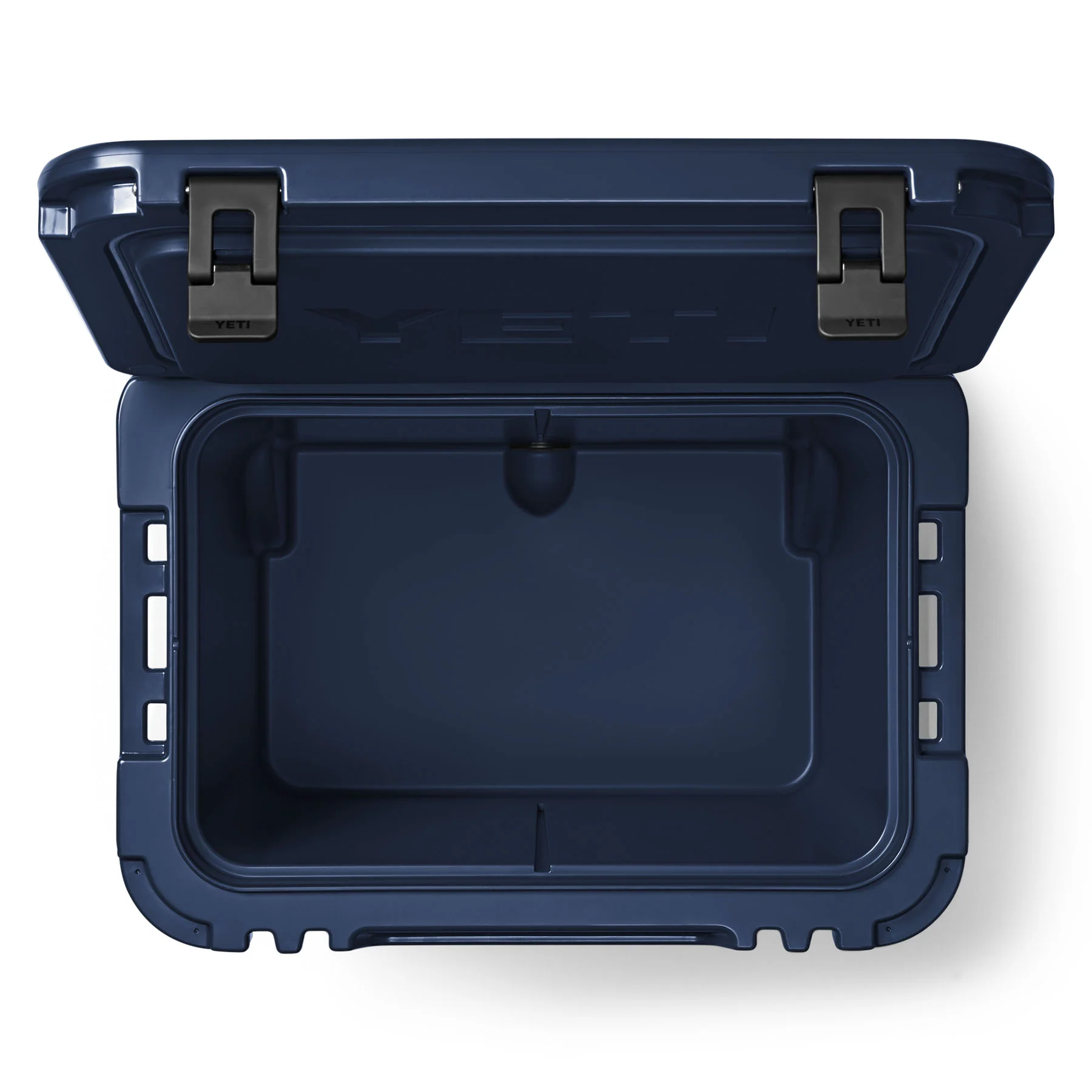 Roadie 60 Wheeled Cool Box - Image 3